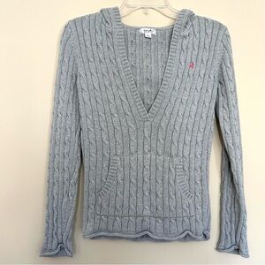 Old Navy Women’s Light Gray Cable Knit V-Neck Hoodie